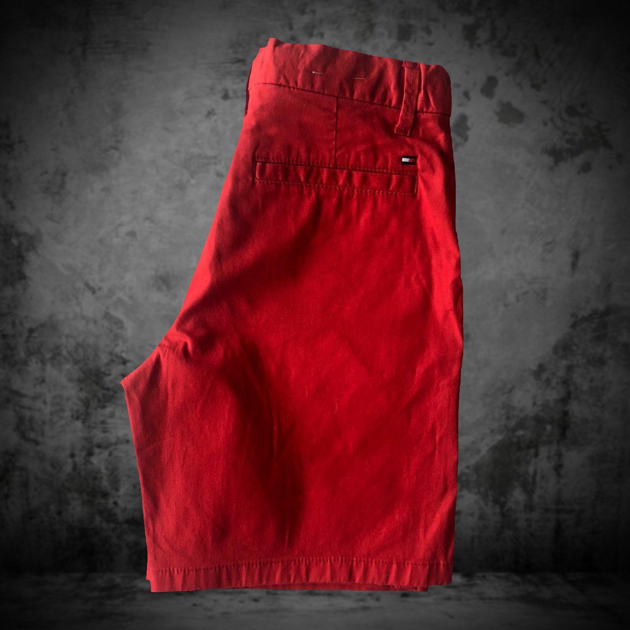 Tommy Hilfiger Pantaloni: Short Tommy Hilfiger Red Boy 140 – Usato da Genève venduto da ang_7j7j 7