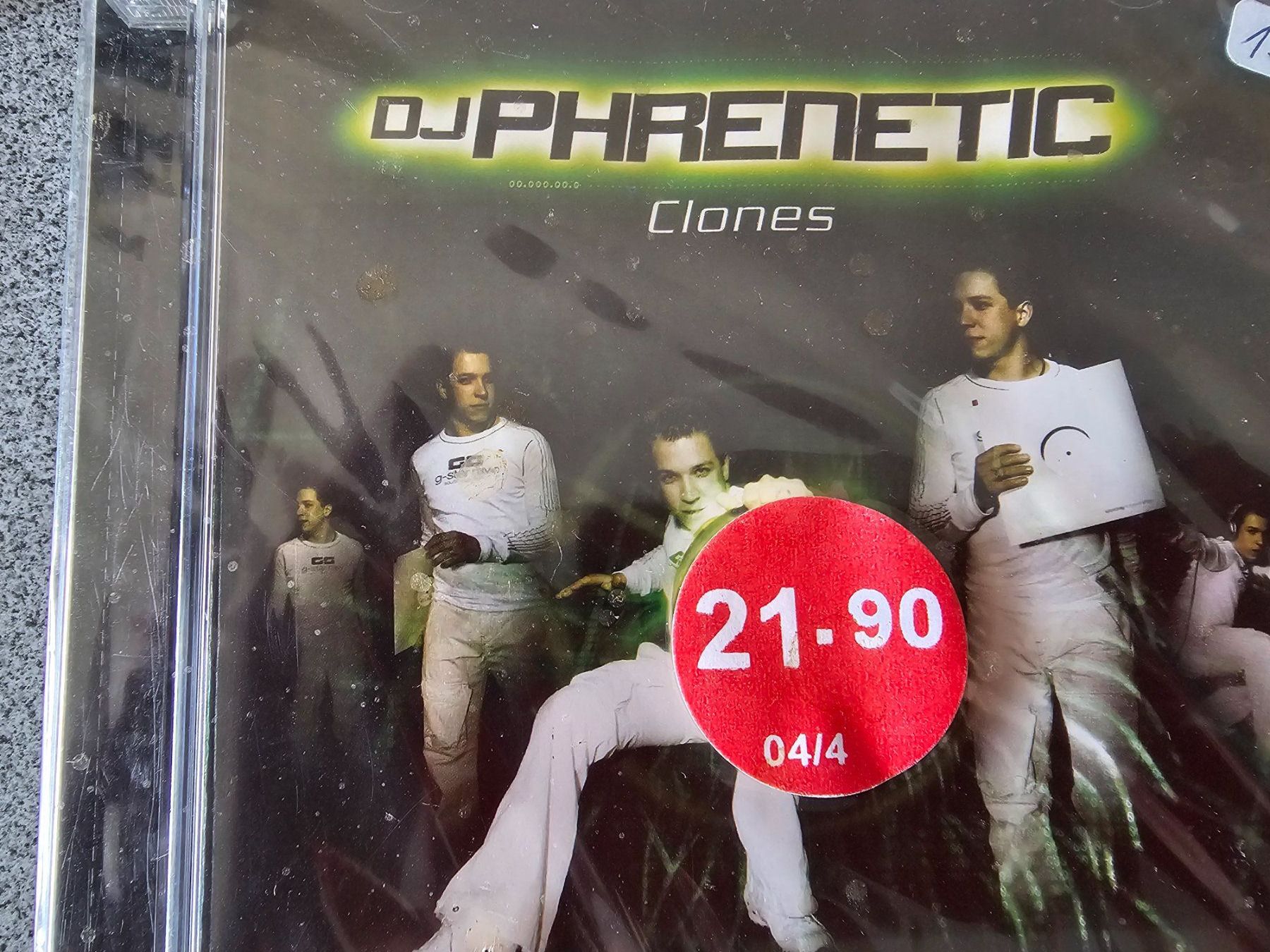 CD: DJ Phrenetic-clones – Nuovo e nell'imballaggio originale da Bremgarten AG venduto da musiccollector