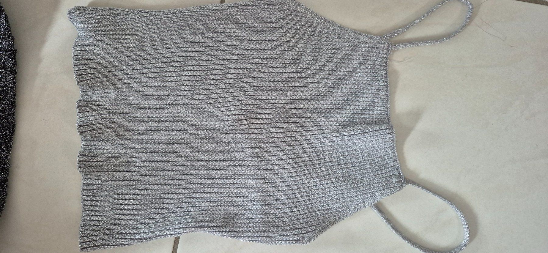 Lotti di vestiti: Silber glitzer Set 4 teilig Nagelneu – Nuovo (secondo la descrizione) da Aesch BL venduto da Moni1211 6