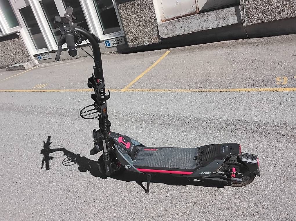 Veicoli elettrici: Segway ZT3 pro  – Usato da Herisau venduto da Davidson999 4