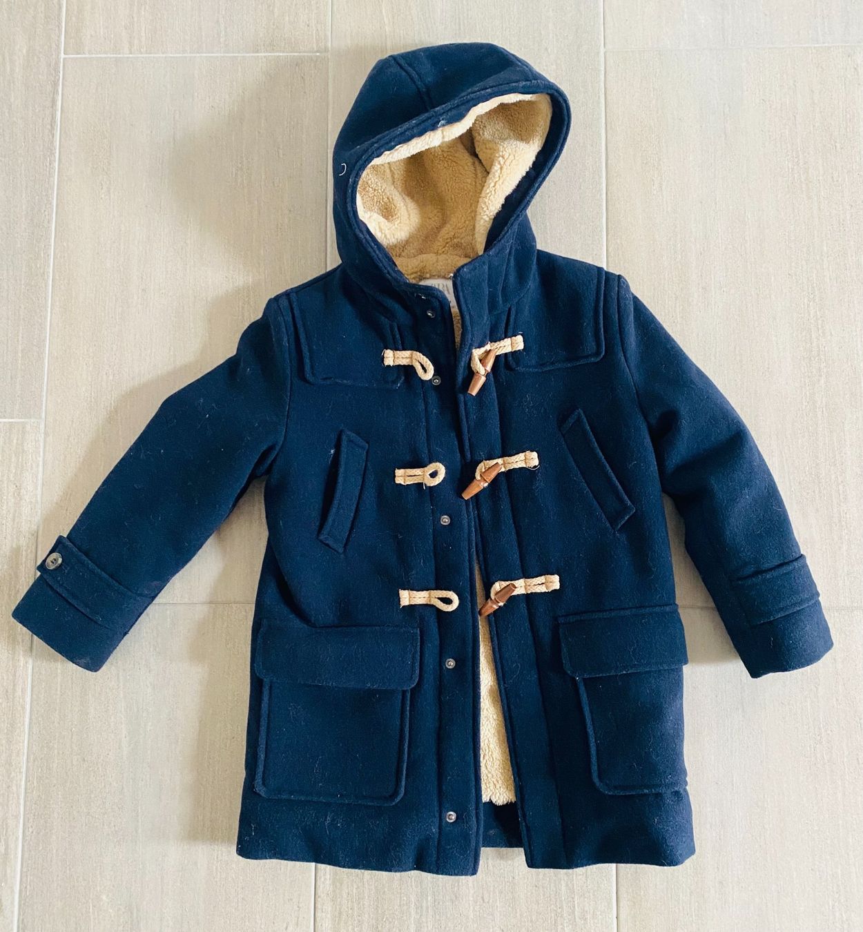 Zara Jacken & Mäntel: Montgomery Duffle-coat garçon doublé sherpa, capuche, 112 – Gebraucht aus Clarmont von sil_59s9