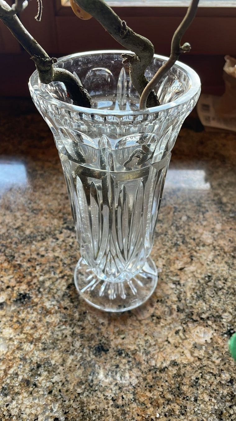 Vasi & Recipienti: Vase à fleur en cristal – Usato da Marly venduto da hay_kym6
