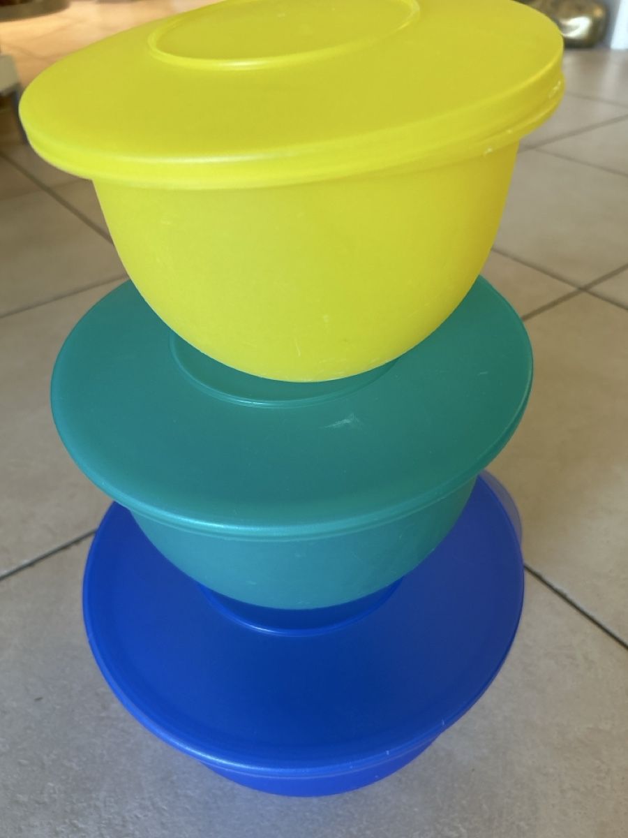 Tupperware Contenitori & Simili: VintageTupperware Salatschüsselset – Usato da Wallisellen venduto da Aurorasun