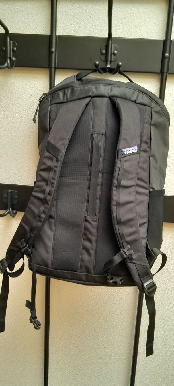 Patagonia Rucksäcke: Rucksack Patagonia schwarz – Gebraucht aus Zürich von Janeway85 1