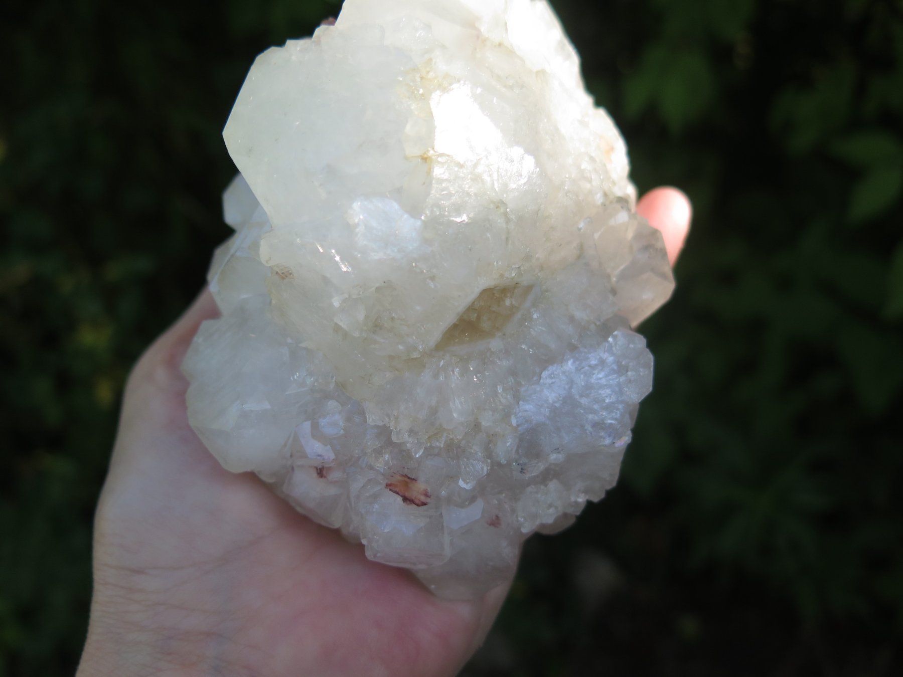 Mineralien & Heilsteine: Apophyllit mit dunklem Stilbit von Indien, ca.777 gr. – Gebraucht aus Schaffhausen von Yamakana51L8736OQ8 5