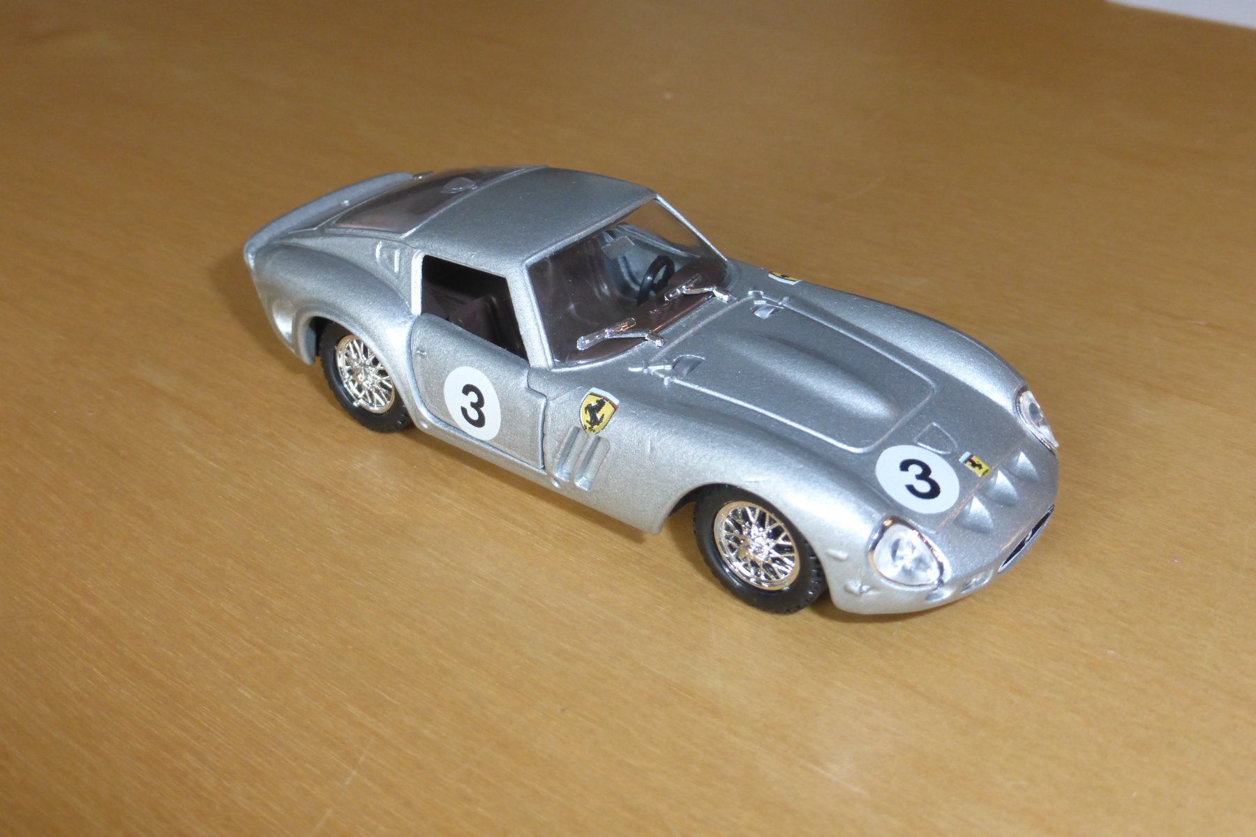 Solido Modellini d'auto: Ferrari GTO 1:43 Solido – Usato da Gempen venduto da Smokie72