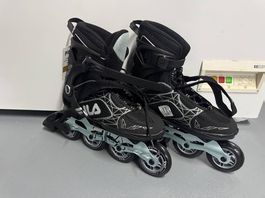 Nagelneue Inlineskates FILA