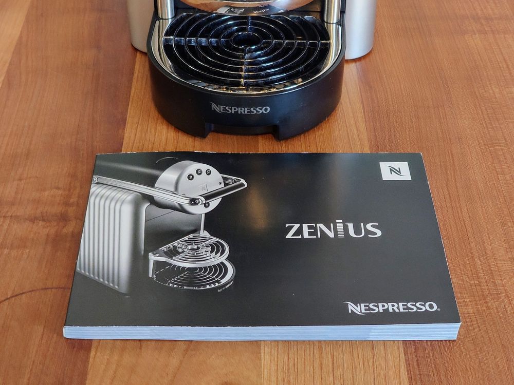 Nespresso Kaffeemaschine Zenius Pro (Gebraucht) in Winterthur für CHF ...