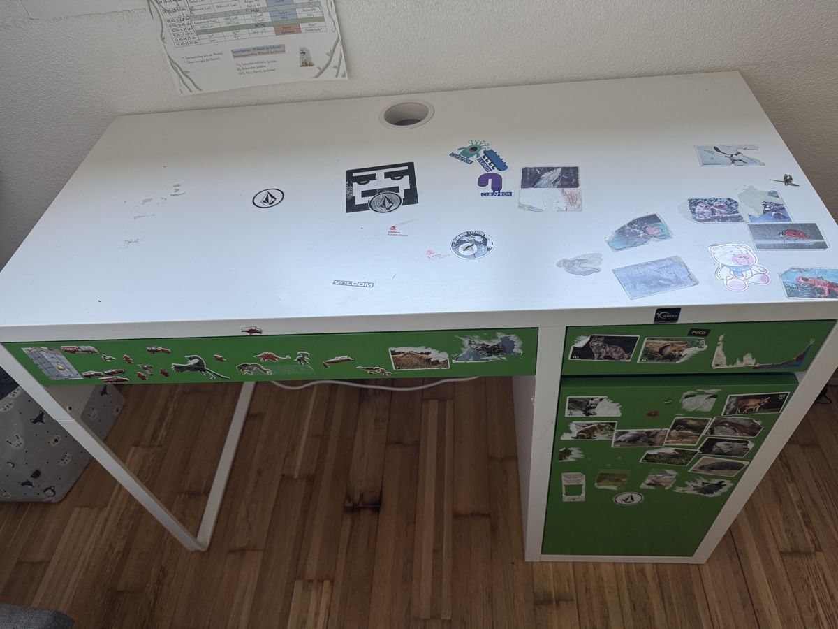 Ikea Scrivanie: Ikea Micke Kinderschreibtisch – Usato da Fribourg venduto da BarbaraD 2