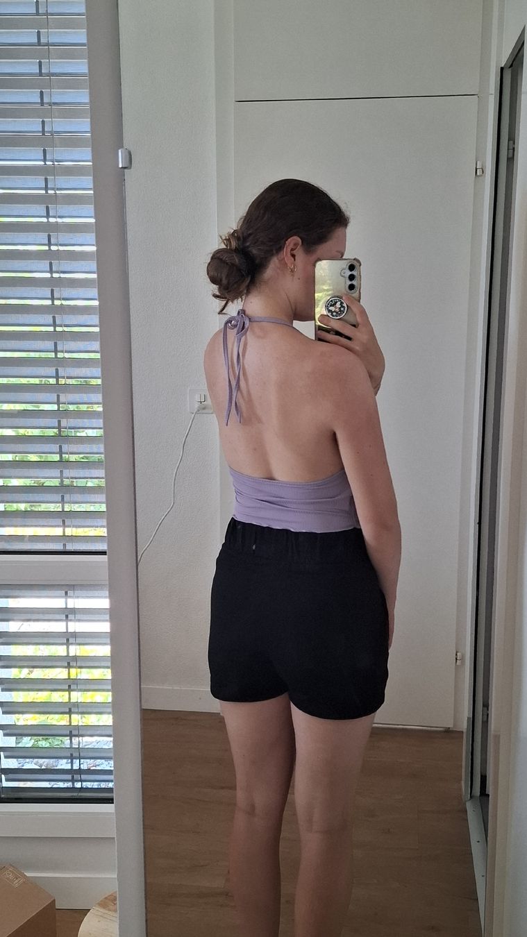 Top: Three halter tops, cowl neck, Size S  – Nuovo (secondo la descrizione) da Hausen am Albis venduto da ann_2kkx 5