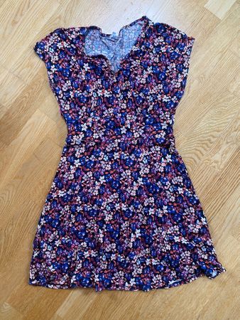 Kleid
