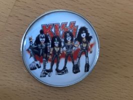 Kiss Pin Anstecker Punk Metal Rock Band