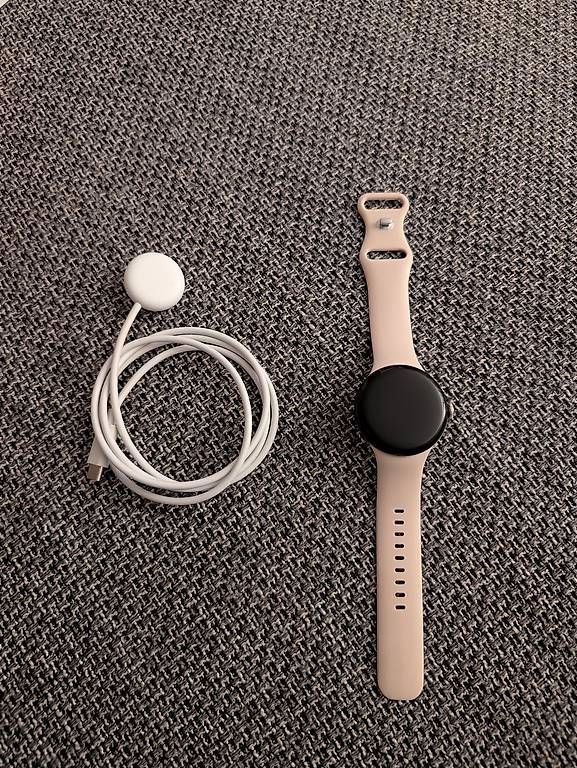 Smartwatch: Google pixel watch 2 – Gebraucht aus Oberwil BL von lisagautschi
