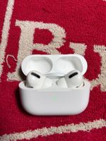 Apple AirPods Pro 1. Generation, mit Ladecase.