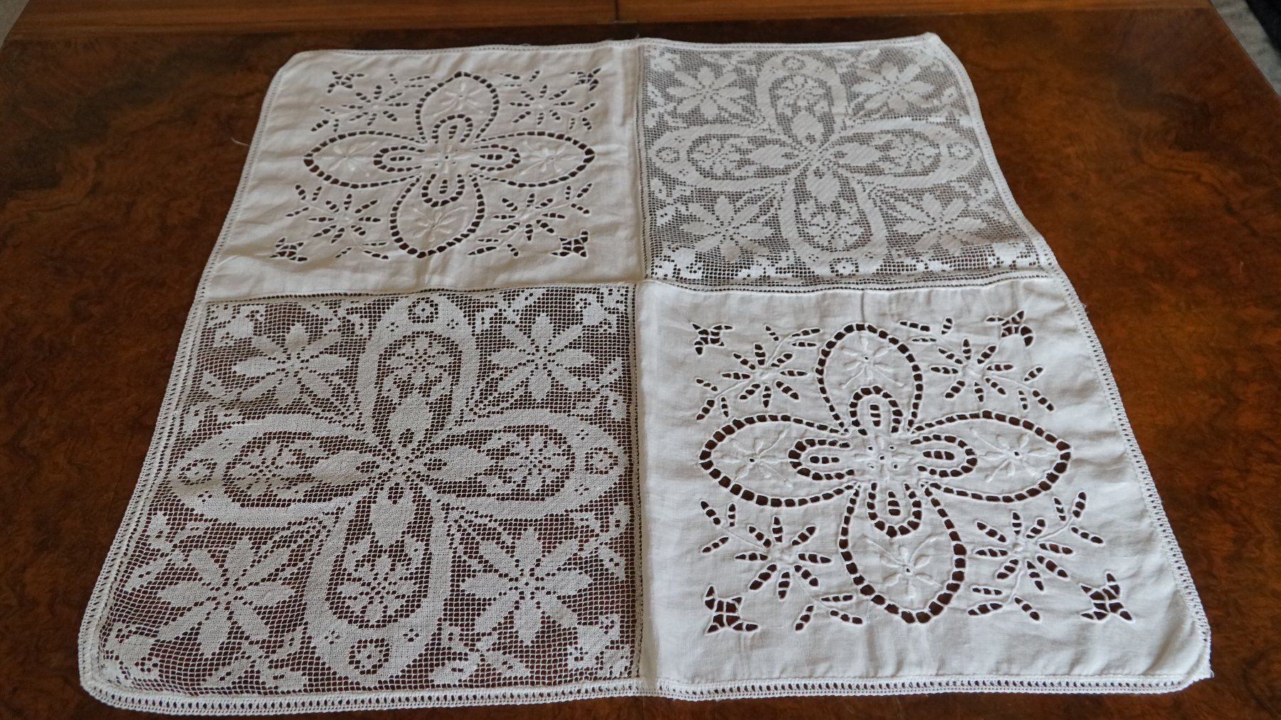 Altra biancheria da tavola: Deckeli 55x57cm. Handarbeit – Nuovo (secondo la descrizione) da Bern venduto da Antikbatik 6