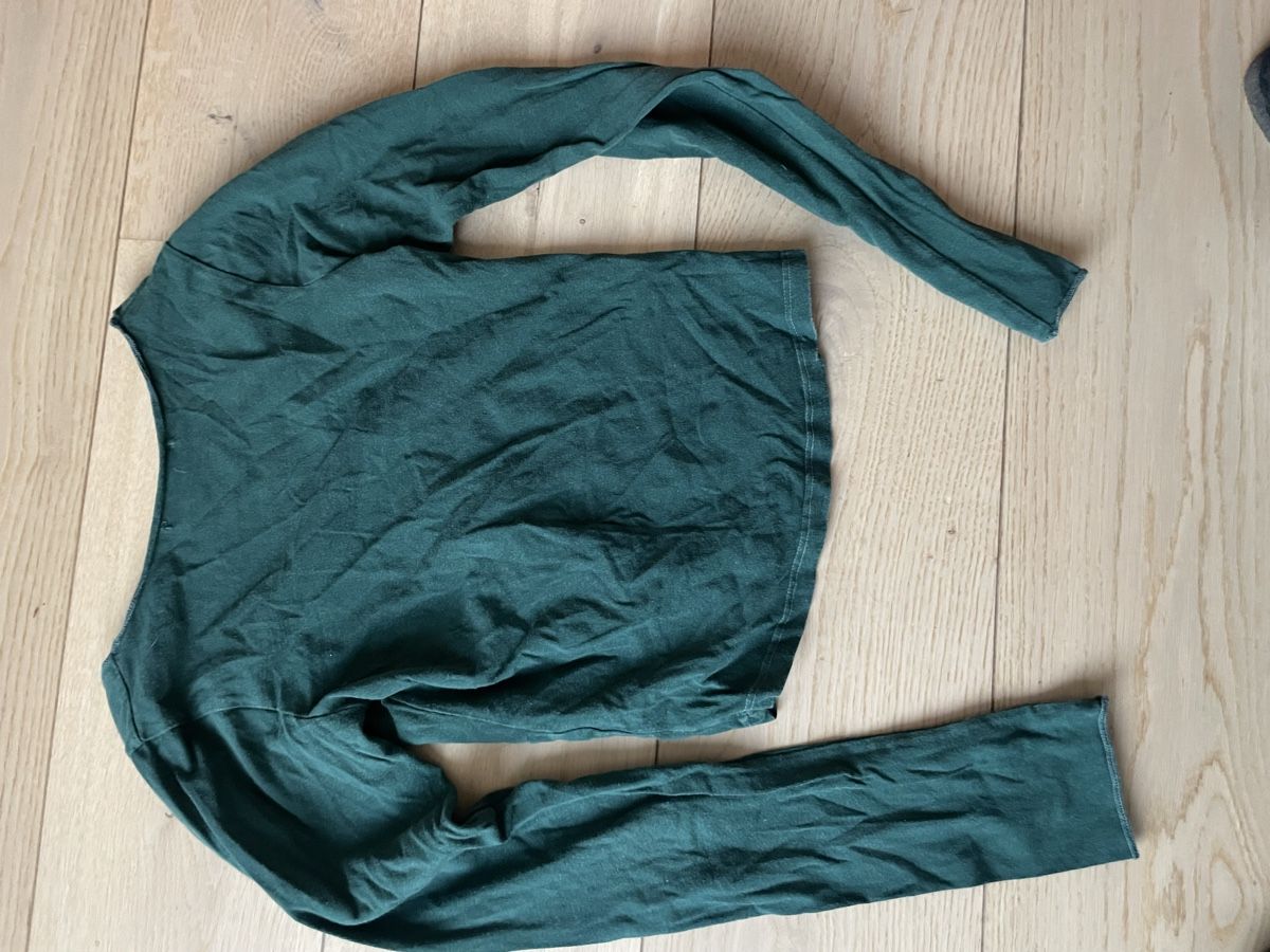 Brandy Melville Top: Brandy Melville Top – Usato da Uitikon Waldegg venduto da lor_b2rv 1