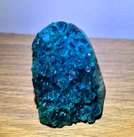 Geode Blau Türkis Kristalle Dekoration neuer Zustand