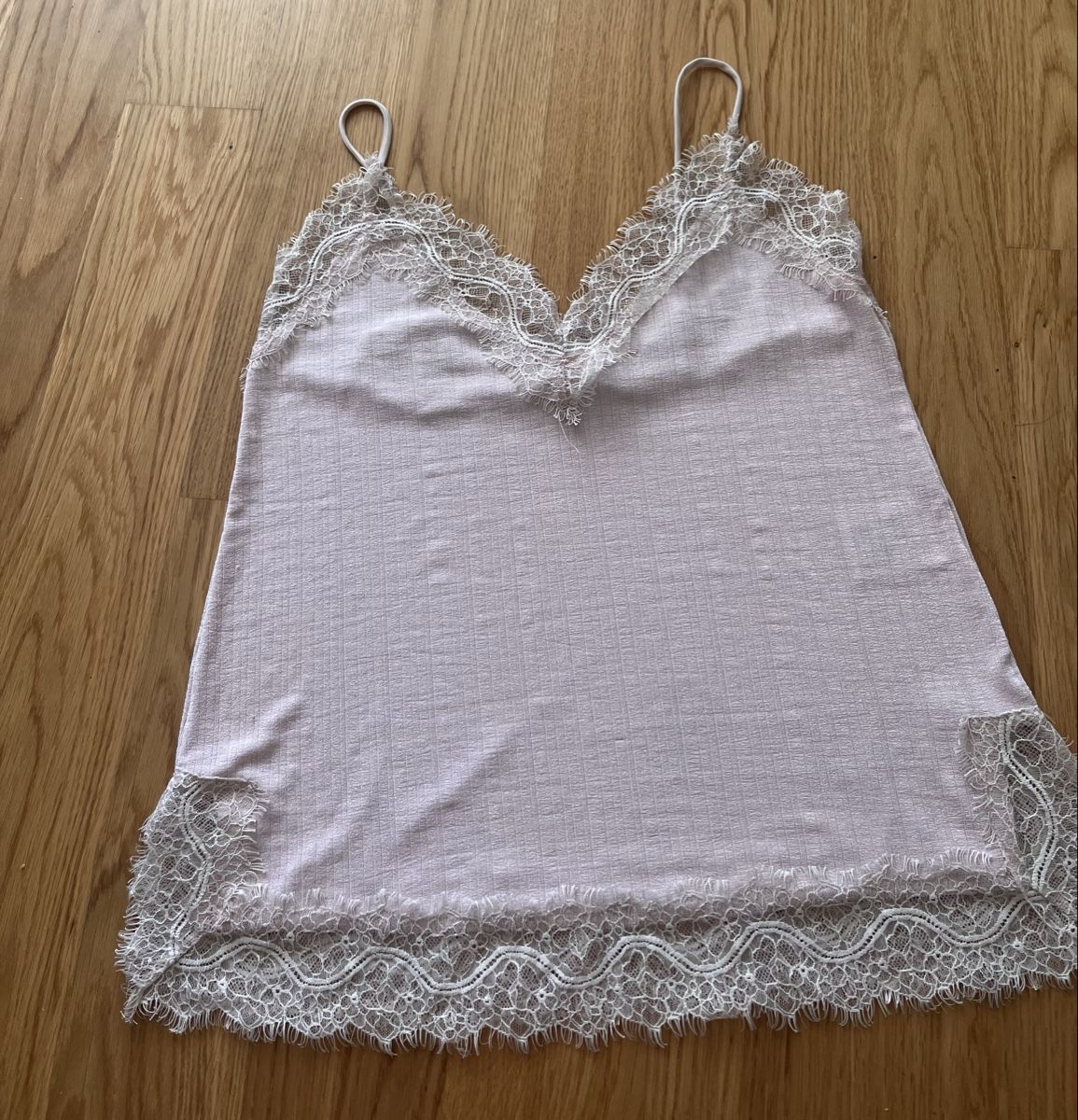 H&M Top: Top mit Spitze Grösse S Farbe Rosa/ Blush – Usato da Wetzikon ZH venduto da Higure