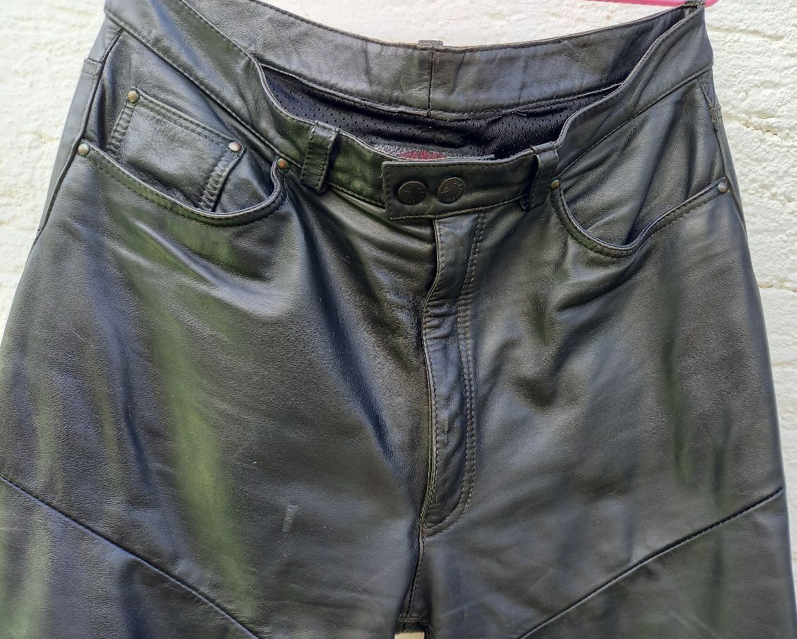 Hosen: Herren Leder Töffhose – Gebraucht aus Ziegelbrücke von Mysecret 1