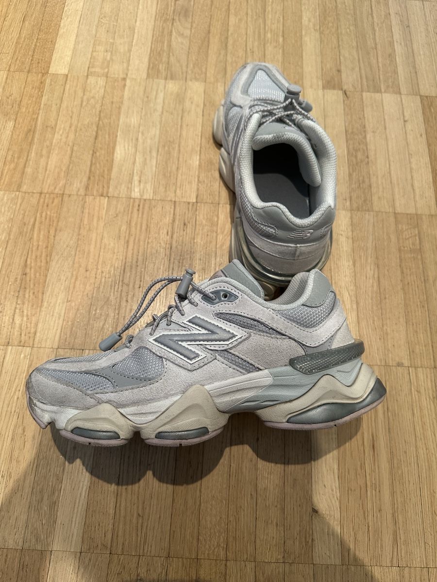 New Balance Scarpe da donna: New Balance 9060 numero 36 – Usato da Roveredo GR venduto da ifo_h7sn