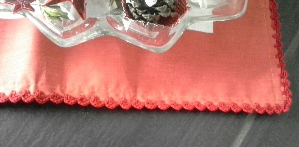Altra biancheria da tavola: Naperon de Noel - Weihnachtsdeckche – Nuovo (secondo la descrizione) da Le Mont-sur-Lausanne venduto da picachu1052 2