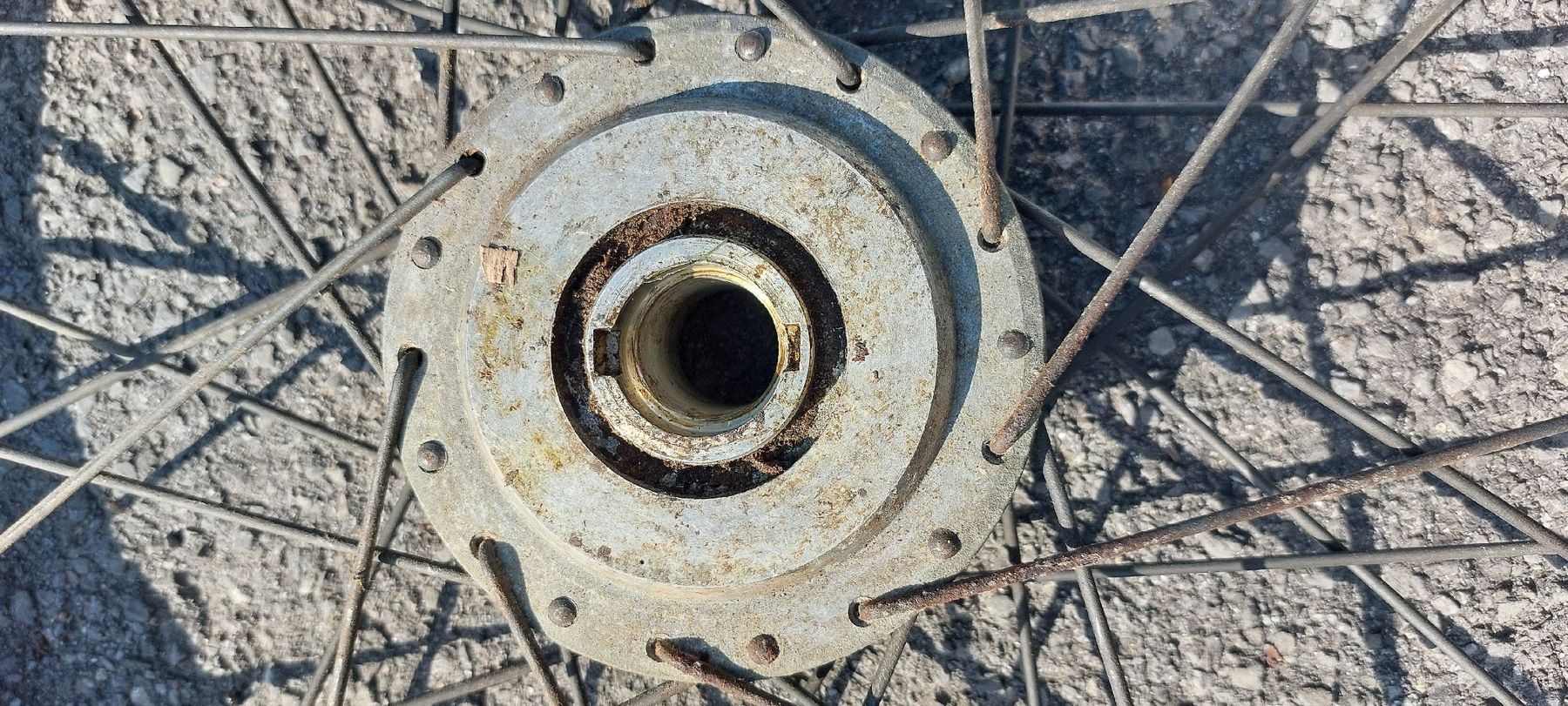 Puch Pneumatici & Ruote complete: puch Vorderrad  – Difettoso da Giswil venduto da Stocki02 2