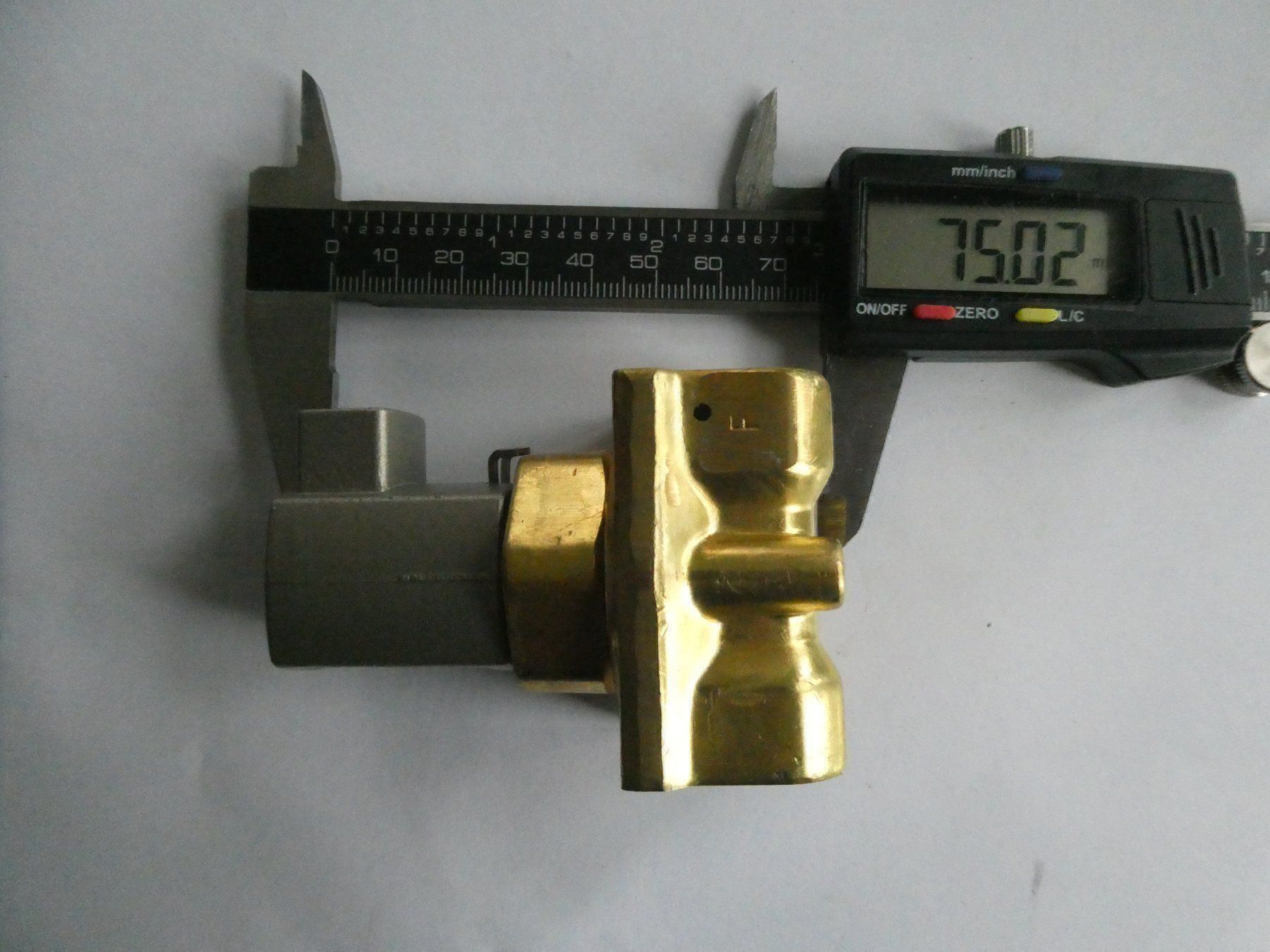 Altro per industria metallurgica: SMC 2/2 Wegeventil (2Stk. occ.) – Usato da Fulenbach venduto da Hach0 1