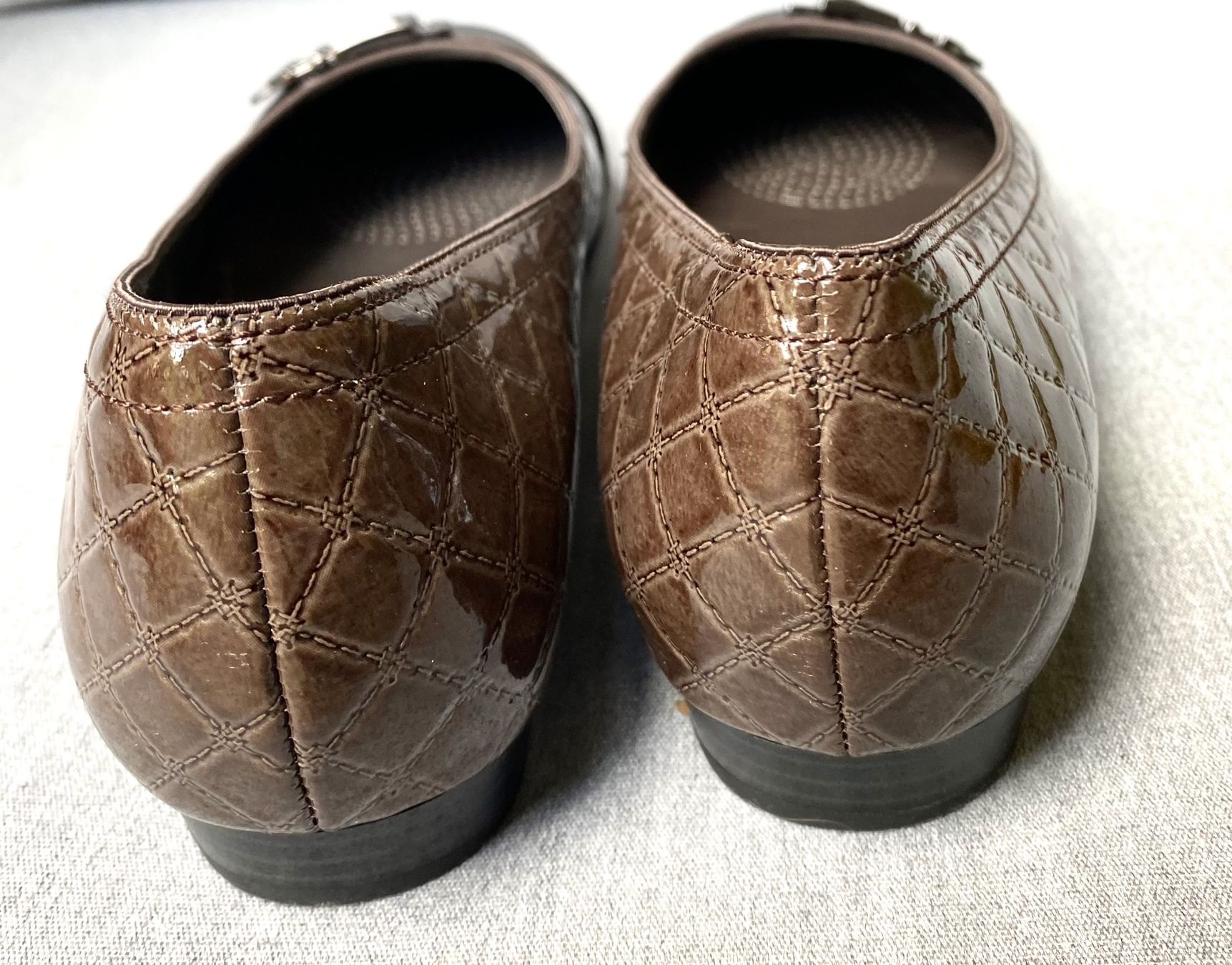 Damenschuhe: Medicus Damenschuhe , Gr.38 1/2  Lackleder, bequem – Gebraucht aus Uster von ros_pym8 2