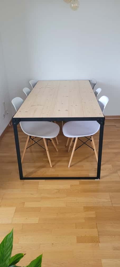 Tische: Esstisch Holz & Metall – Gebraucht aus Kleinandelfingen von Minimalismus 1