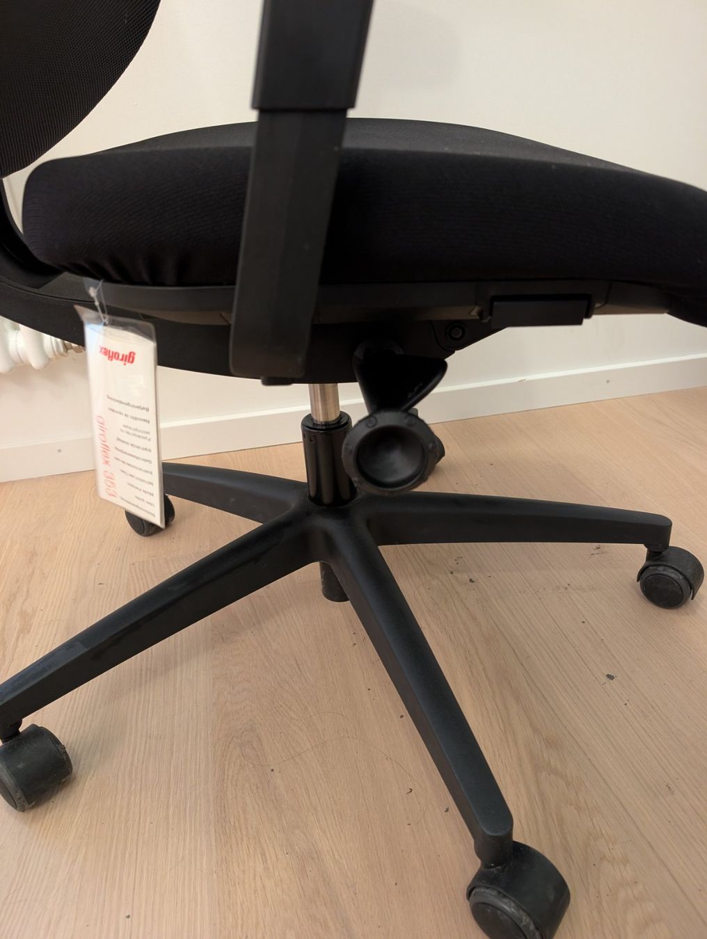 Giroflex Chaises: Giroflex 353 – D'occasion à Zürich par Daria02 2