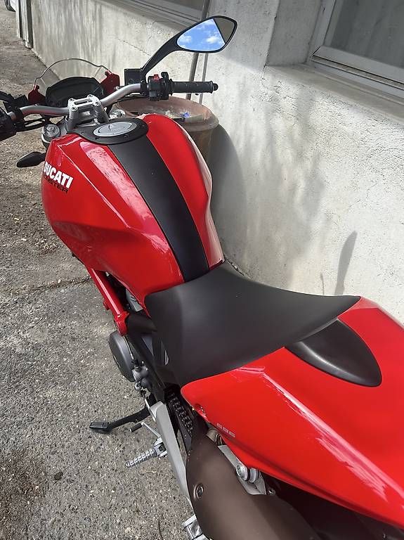 Ducati Altro: Ducati Monster (neuve) – Usato da Ballens venduto da mar_qd6w 4