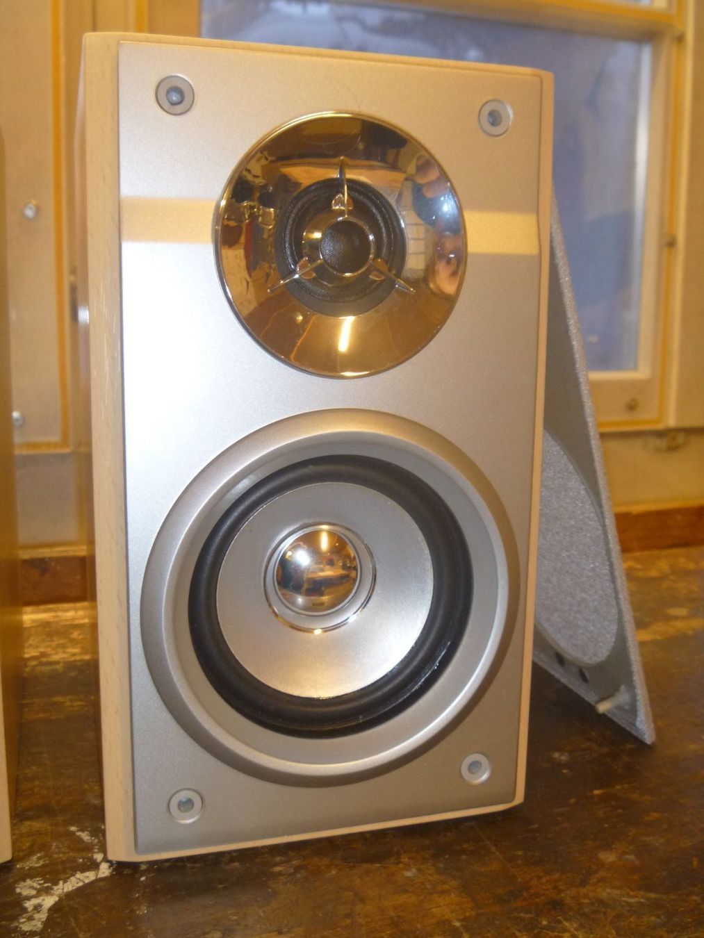 Sharp Casse acustiche: kleine Lautsprecher 6 Ohm 100Watt Sharp – Usato da Rüti ZH venduto da baumchen 2