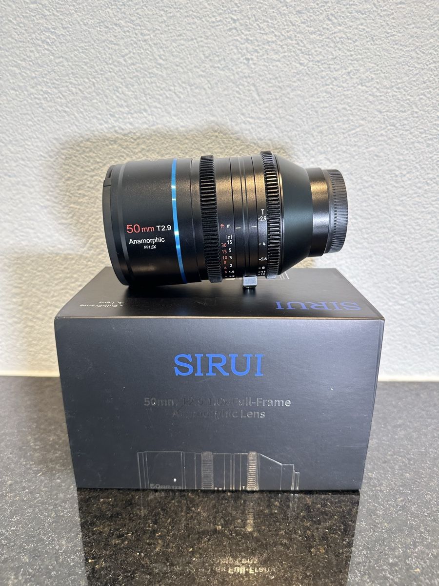 Sirui Objectifs: Sirui Anamorphic Objektiv 50mm T2,9 – D'occasion à Dällikon par nuyoricas