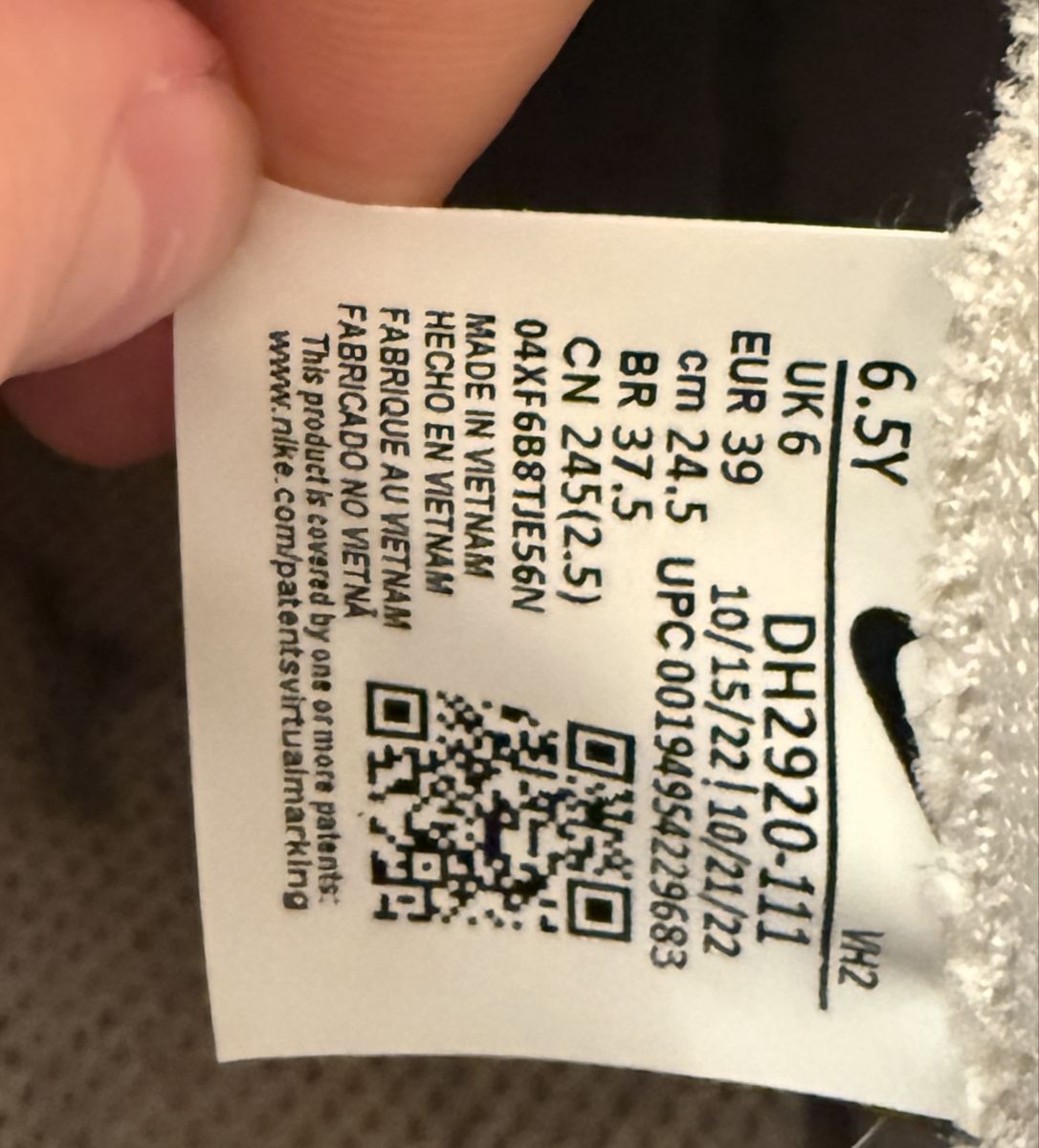 Nike Herrenschuhe: Nike Air Force 1 Low Weiss Gr. 39 – Gebraucht aus Zürich von Tagesform 3