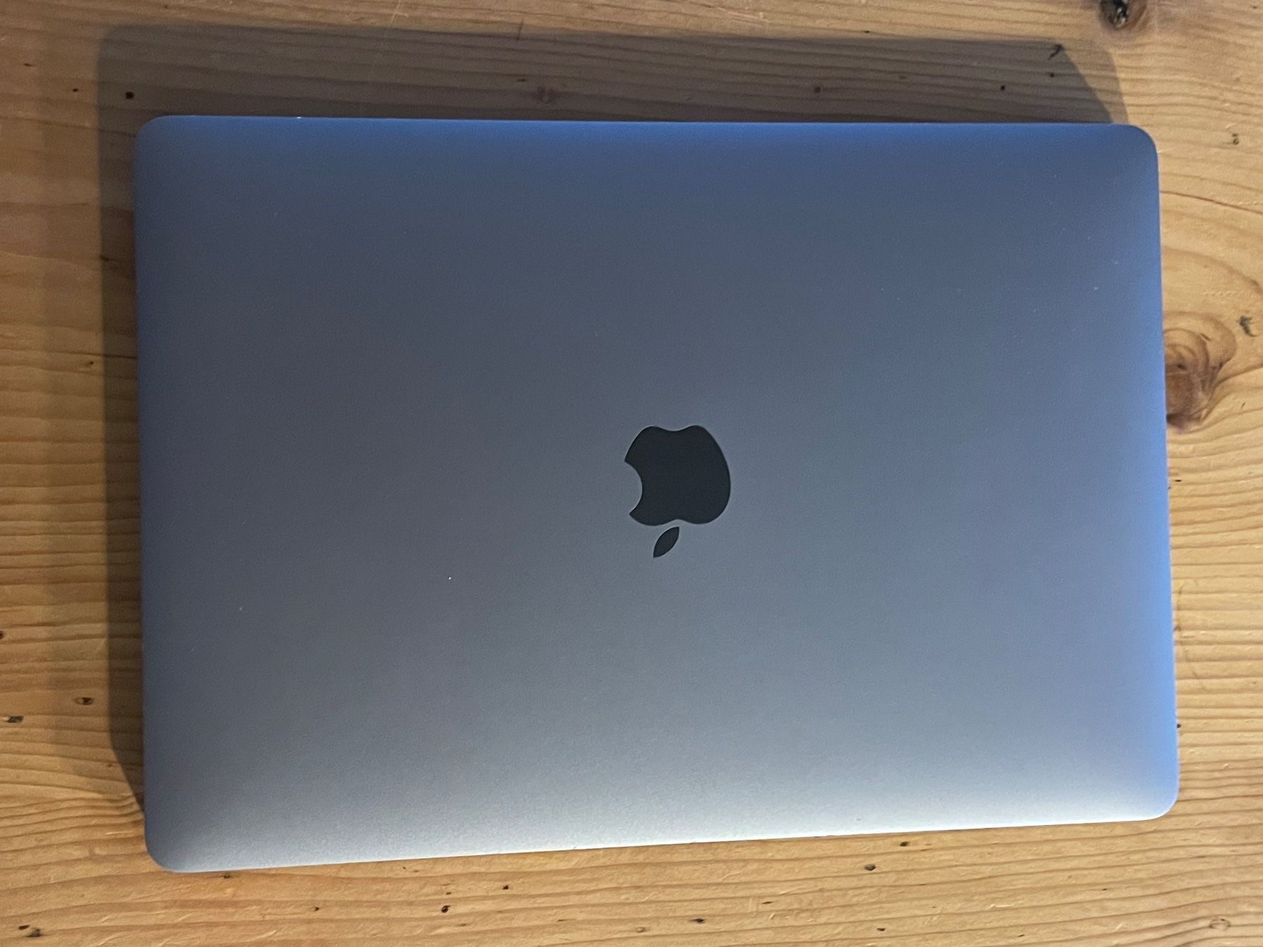 Apple Notebook: Apple MacBook Pro 13.3 Zoll (2019) – Difettoso da Winterthur venduto da greatponsonby