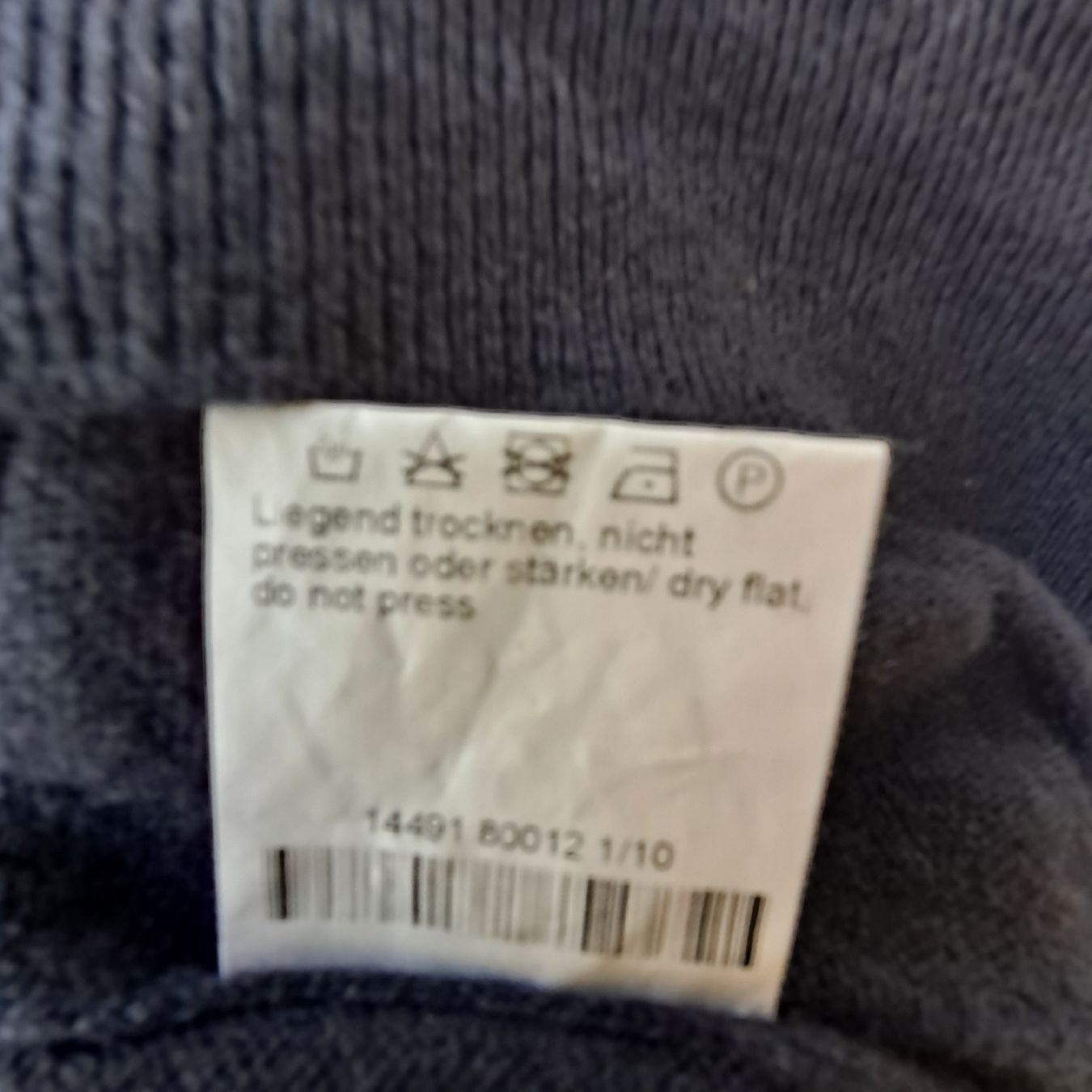 Maglioni & Felpe: 100% Kaschmir Herren Pullover Gr. 52, L dunkelblau  – Usato da Liestal venduto da Mas-Y-Mas 4