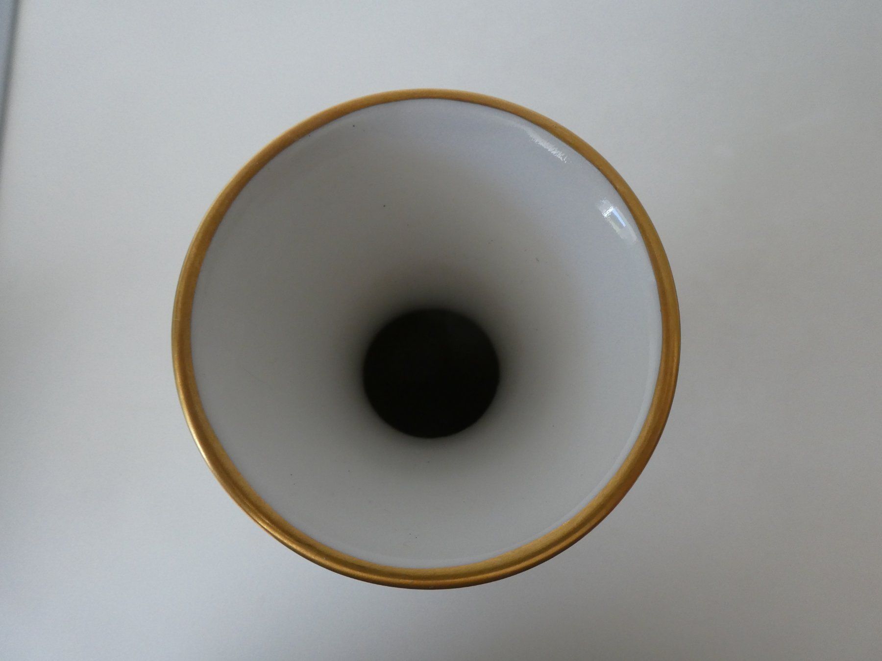 Hutschenreuther Vasi & Recipienti: Vase Hutschenreuther handbemalt – Nuovo (secondo la descrizione) da Basel venduto da Robyn 1