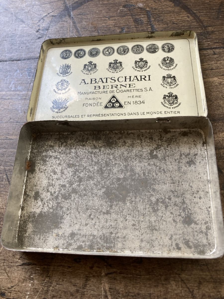 Tabacchi: Blechdose Batschari Cigarettes Sleipner – Usato da Zürich venduto da Mueschelmau 2