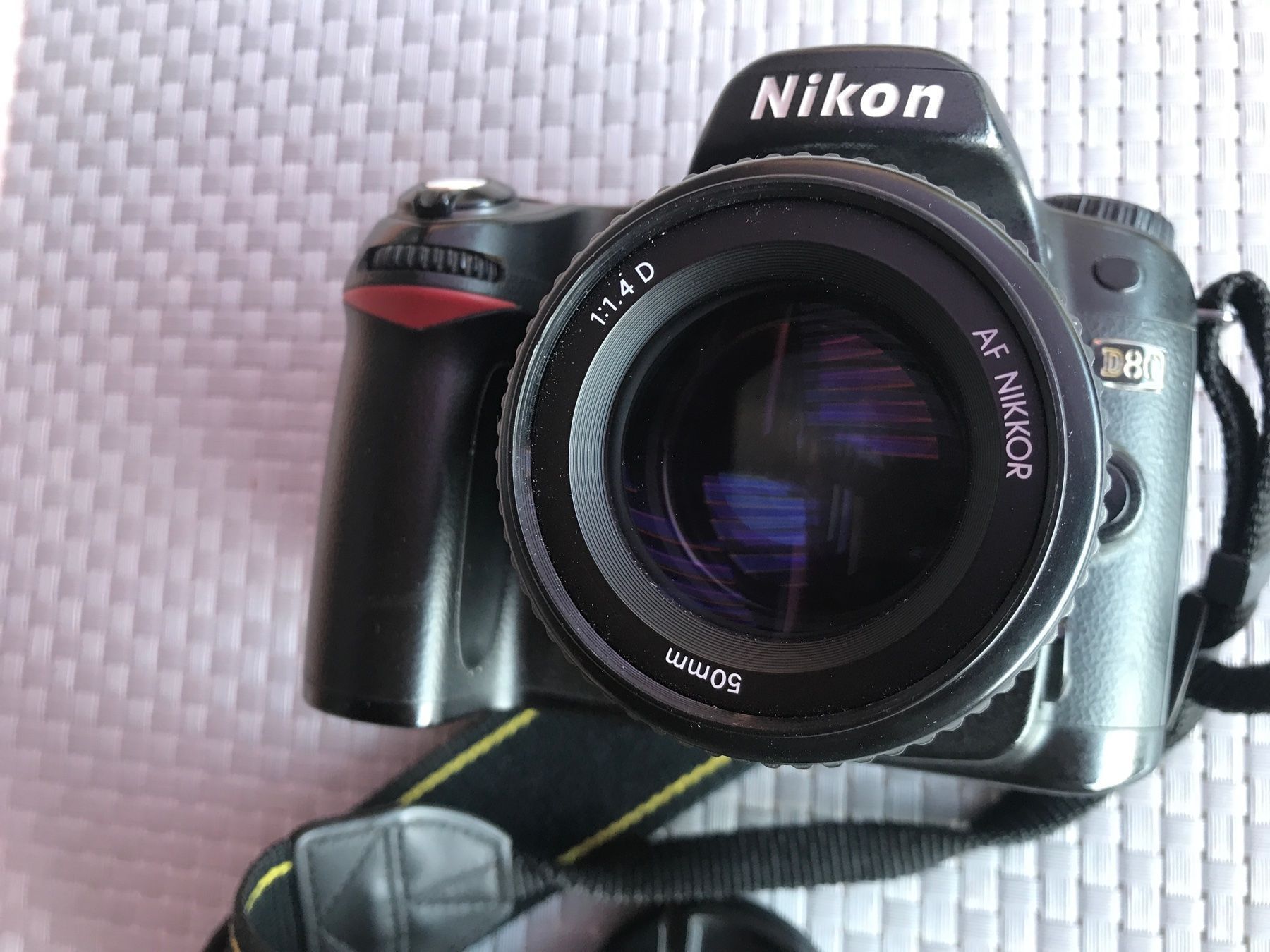 Nikon Fotocamera: Nikon D80 + AF Nikkor 50mm 1.4 D – Usato da Ilanz venduto da Arra71