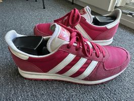 Adidas femme taille 37.5 rose