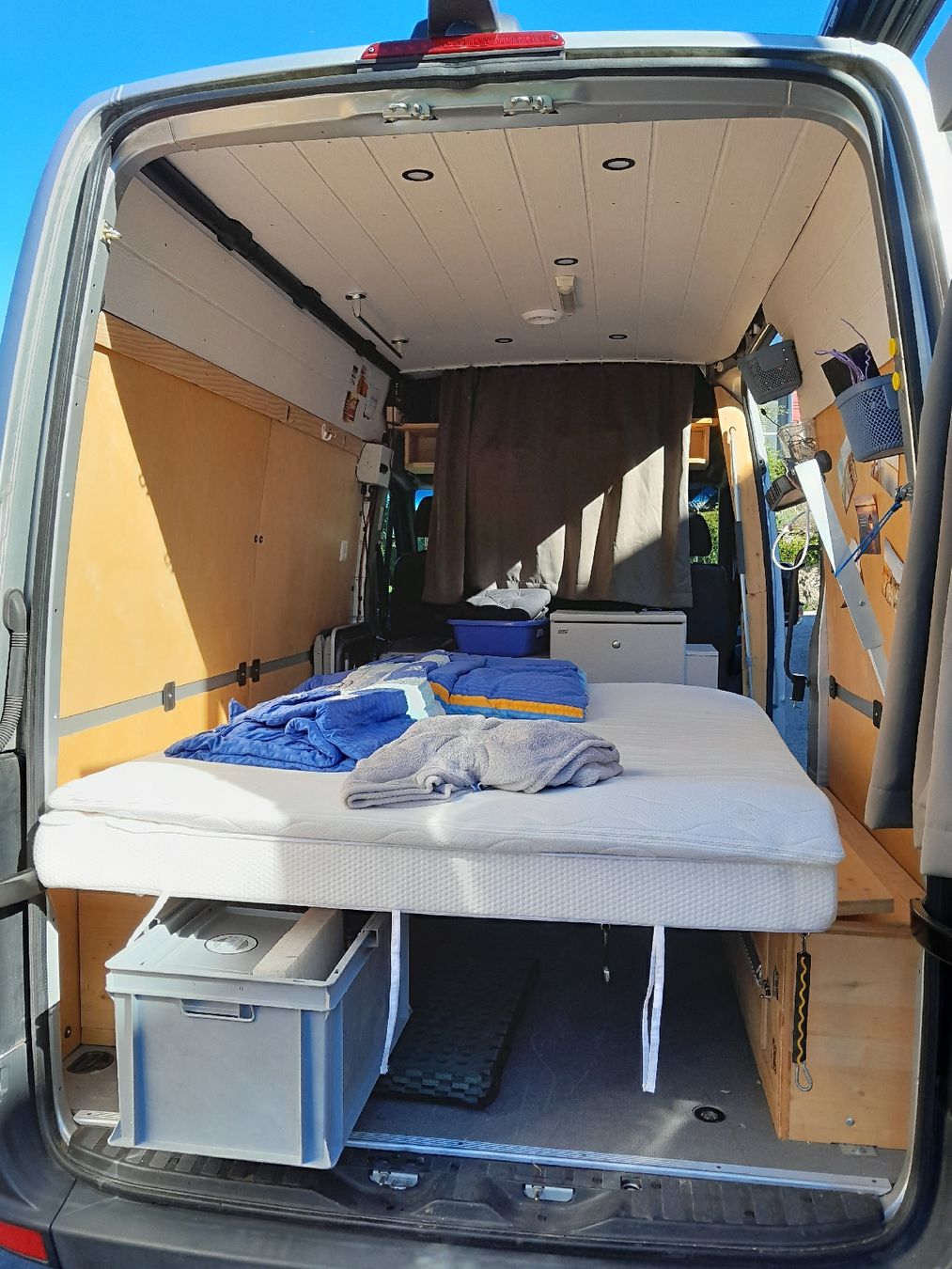 Mercedes-Benz Veicoli da campeggio: Camper Mercedes 213 – Usato da Benken SG venduto da Breitenfreak 1
