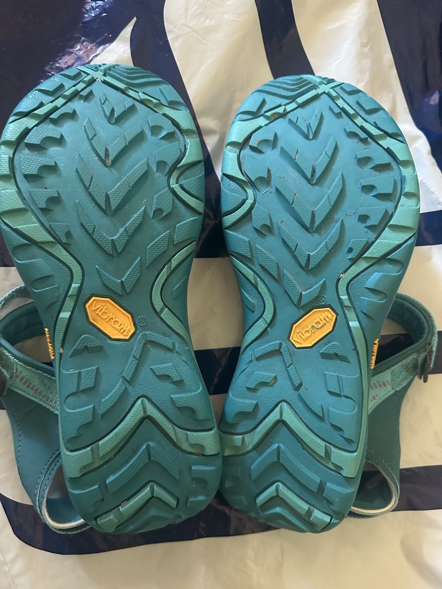 Trevolution Scarpe da donna: Trevolution Sandale gr 38.5 – Usato da Uster venduto da bek_v2ct