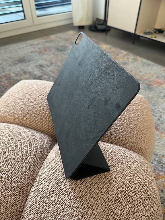 Covers & Borse: Apple iPad Pro 12,9" Schutzhülle - Schwarz – Usato da Zürich venduto da PaulaMsh 2