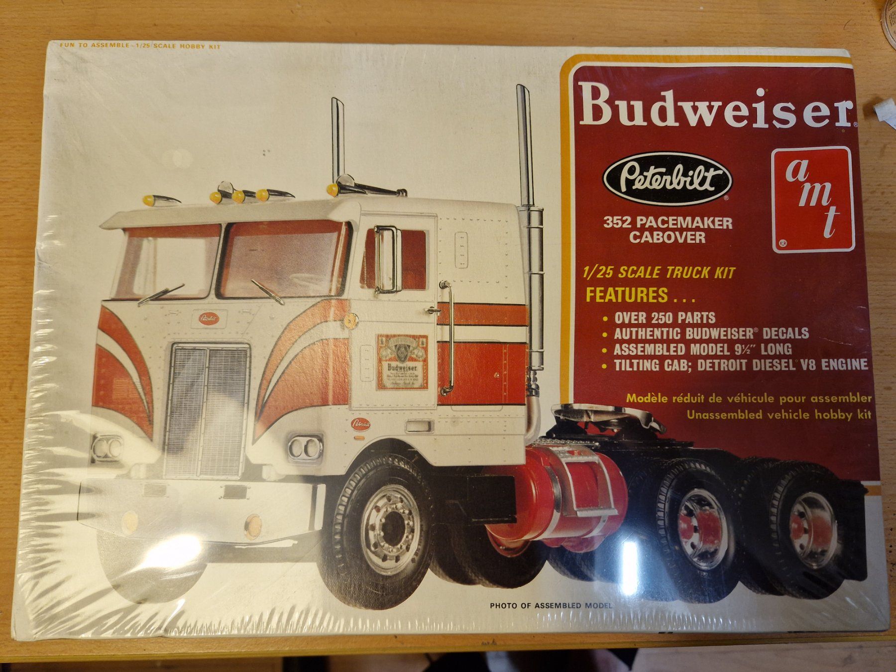 Modellbausätze & Standmodelle: AMT Peterbilt Budweiser – Neu (gemäss Beschreibung) aus Untervaz von Mudskipper