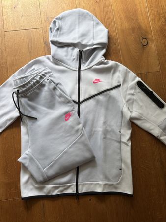 Nike Tech Fleece Trainingsanzug Grösse M 