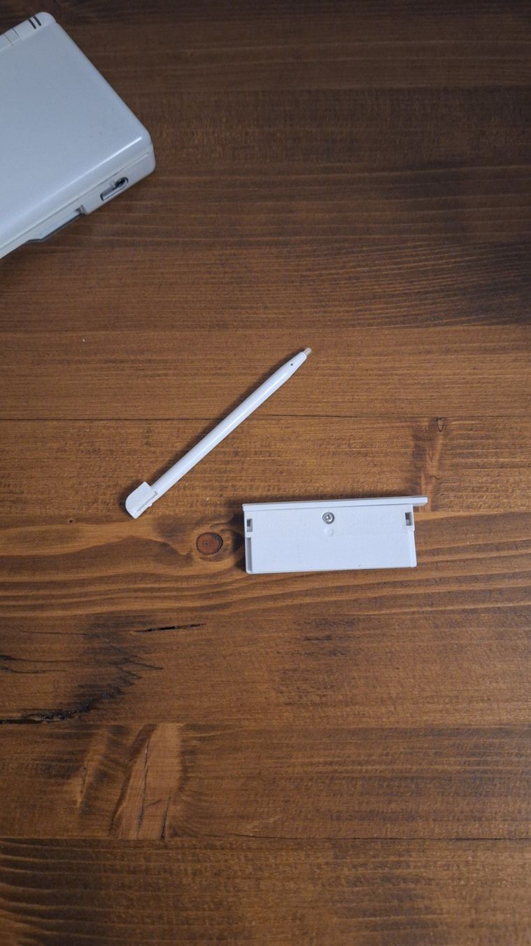 Nintendo Konsolen: Nintendo DS Lite Weiss – Gebraucht aus Bachenbülach von 4player4 7