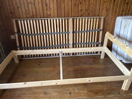 Holzbettrahmen Massivholz Fichte Lattenrost 180x200cm
