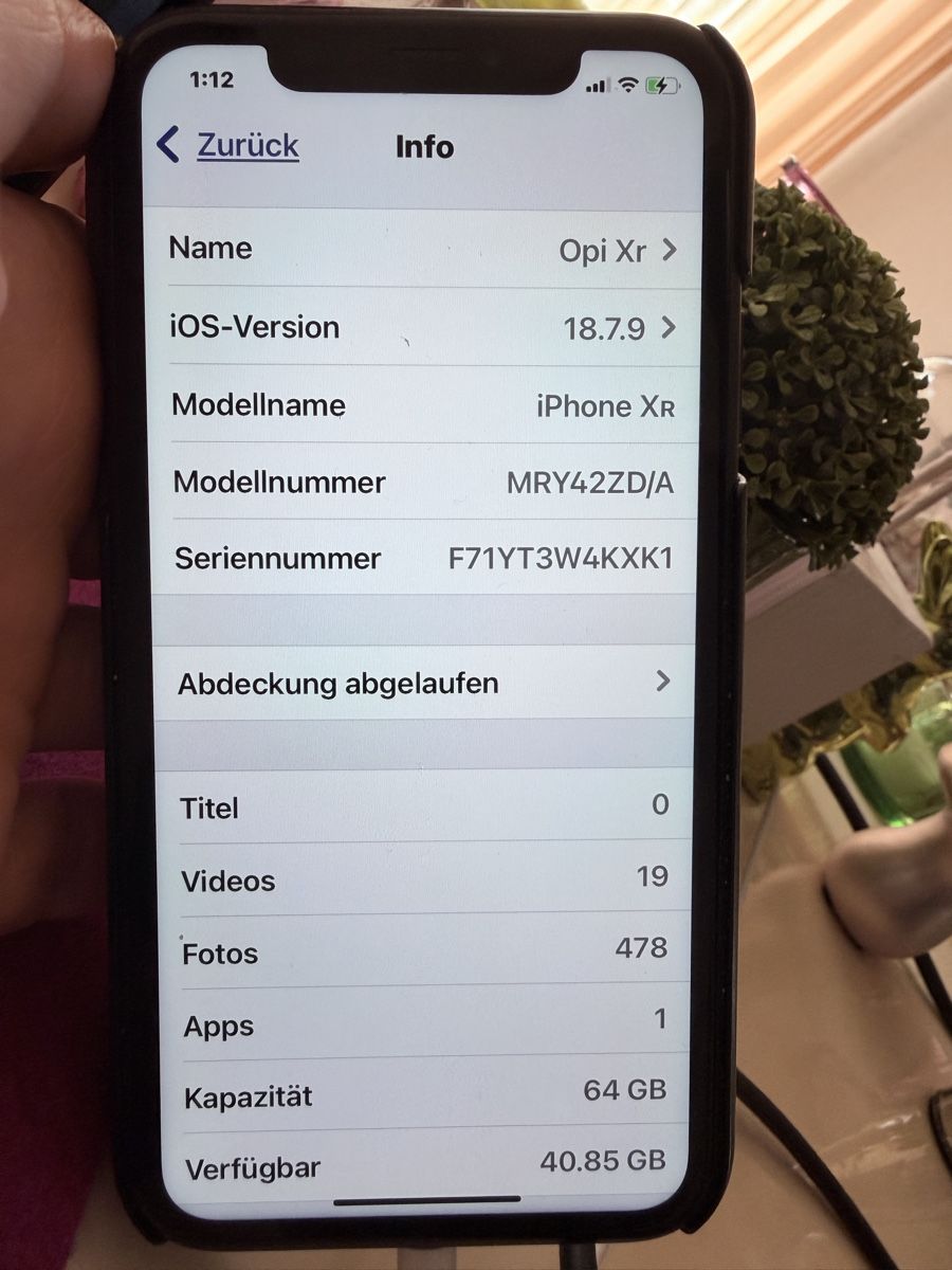 Apple Portables: Apple iPhone XR 64GB Black – D'occasion à Waldkirch par ItaloFam 4