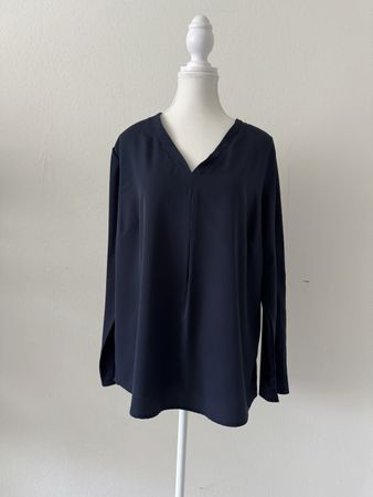 Dunkelblaue Bluse von ambria selection, Grösse 44
