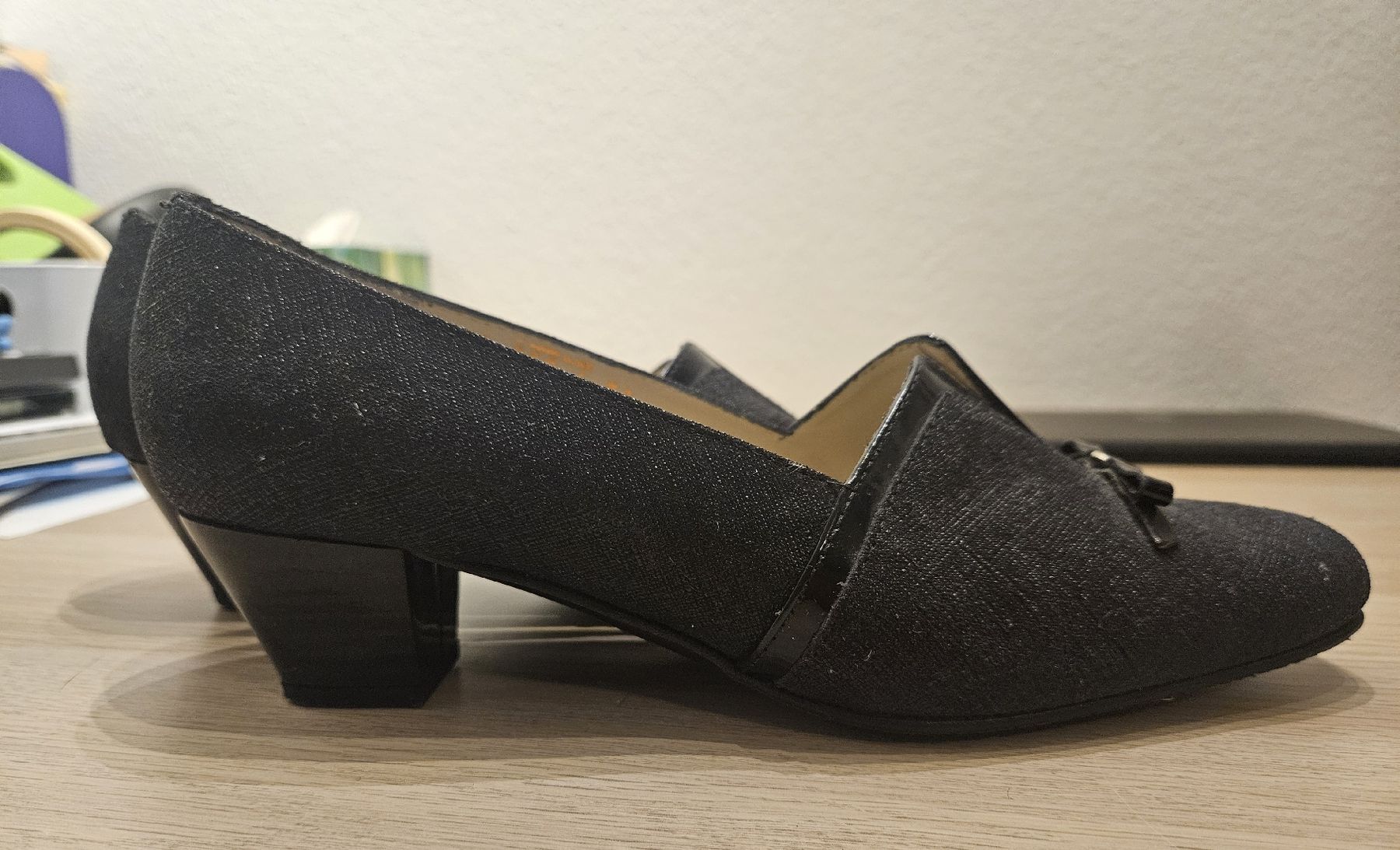Scarpe da donna: BOUCHEREL black pumps size 38.5 pre-owned – Usato da Wallisellen venduto da Duranduran 2